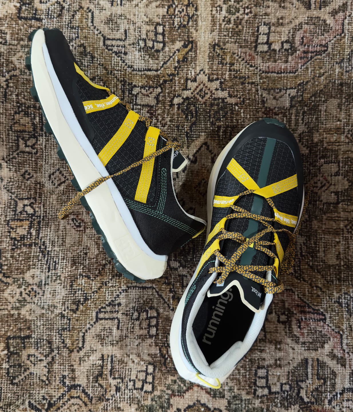 Customer photo review of get lost, black flag / yellow river.