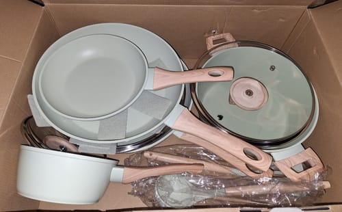 Customer photo review of Batería Cocina 14Pzs Aluminio Forjado Antiadherente Flow Verde