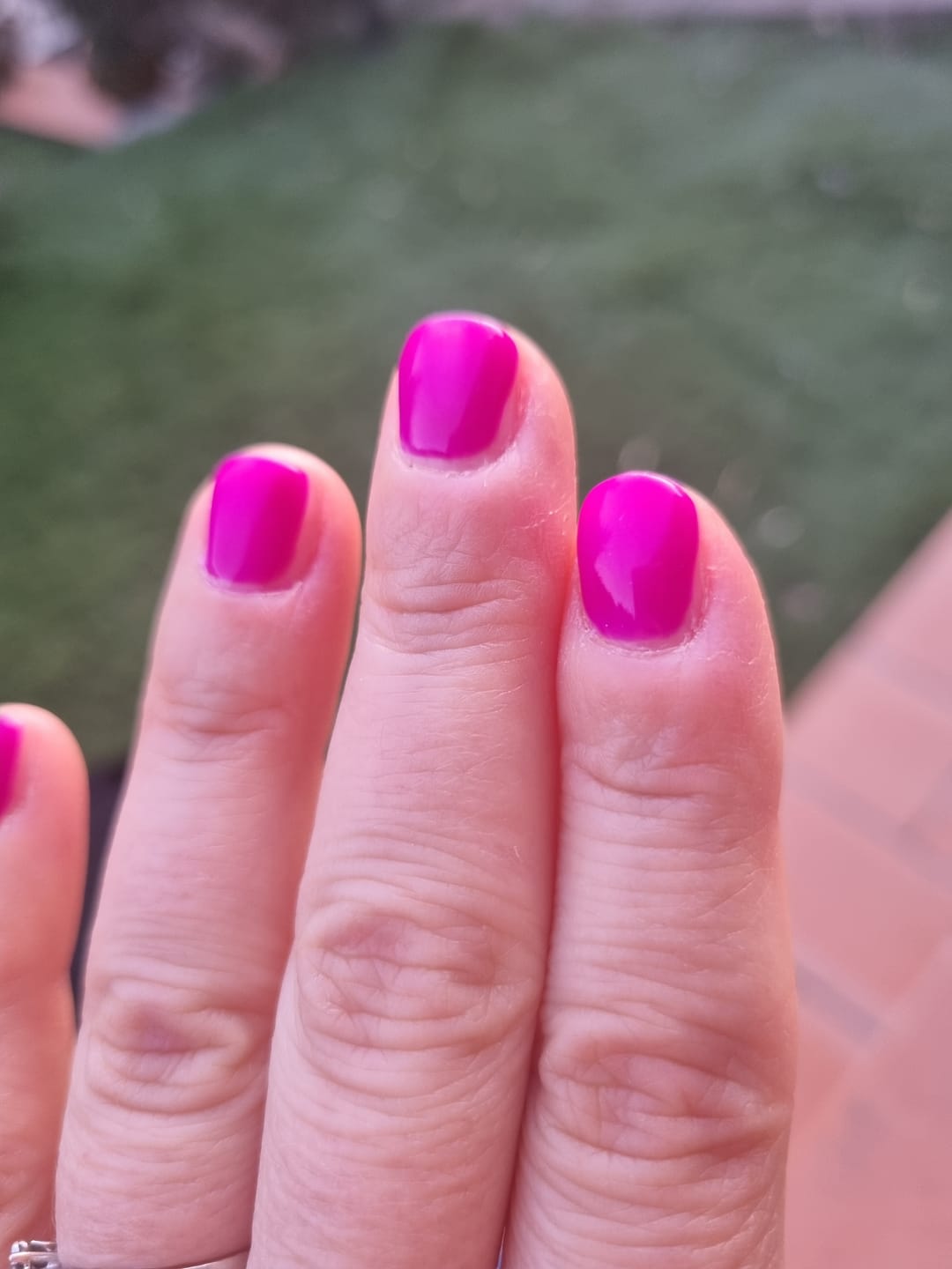 Customer photo review of Smalto Semipermanente LCI -  Fucsia violaceo