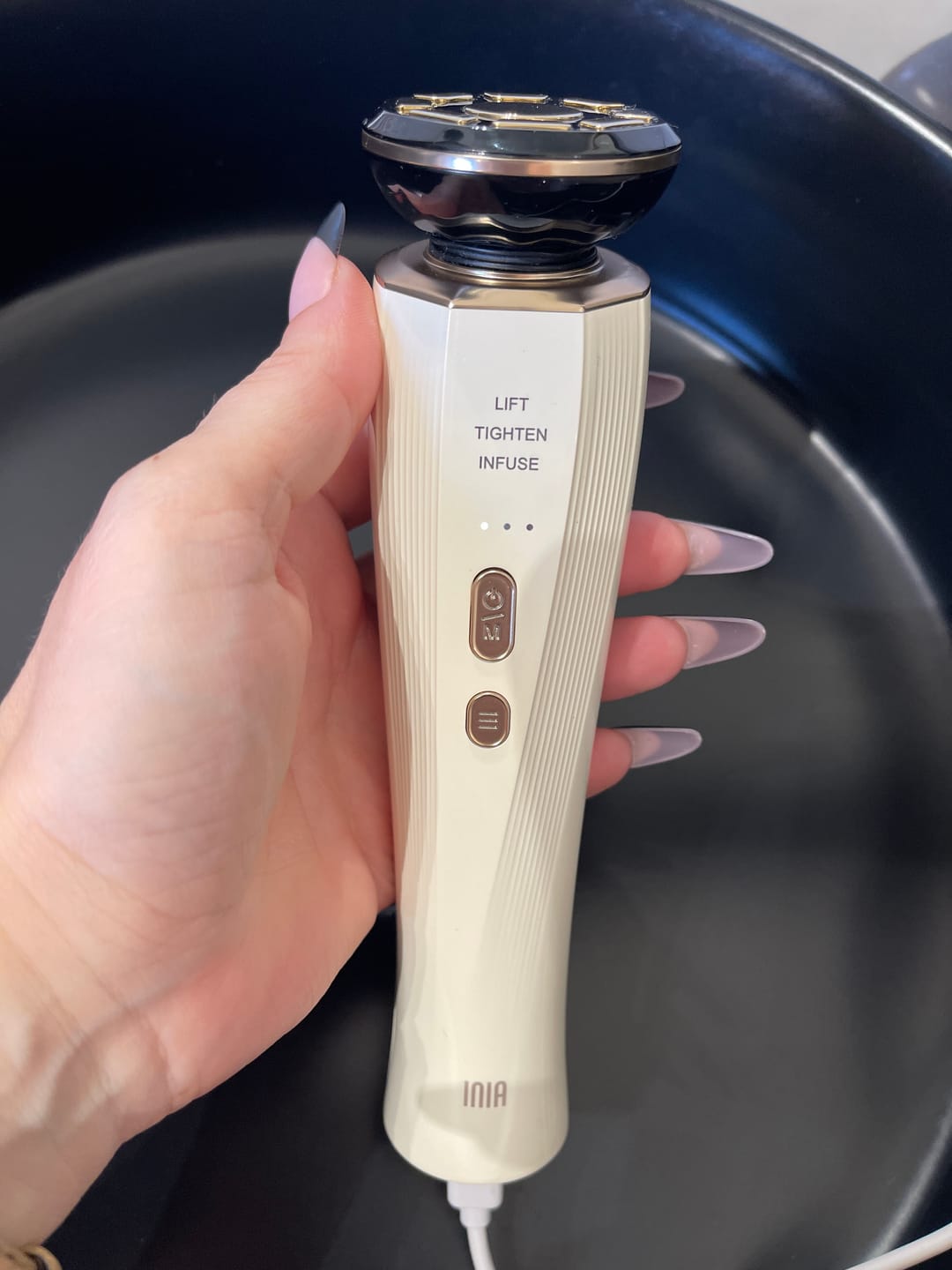 Customer photo review of INIA FLARE Dispositivo Facial de Microcorriente