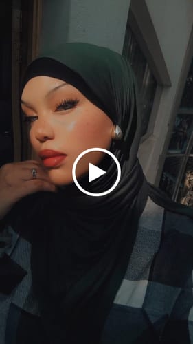 Customer video review of Flora Lash Kit