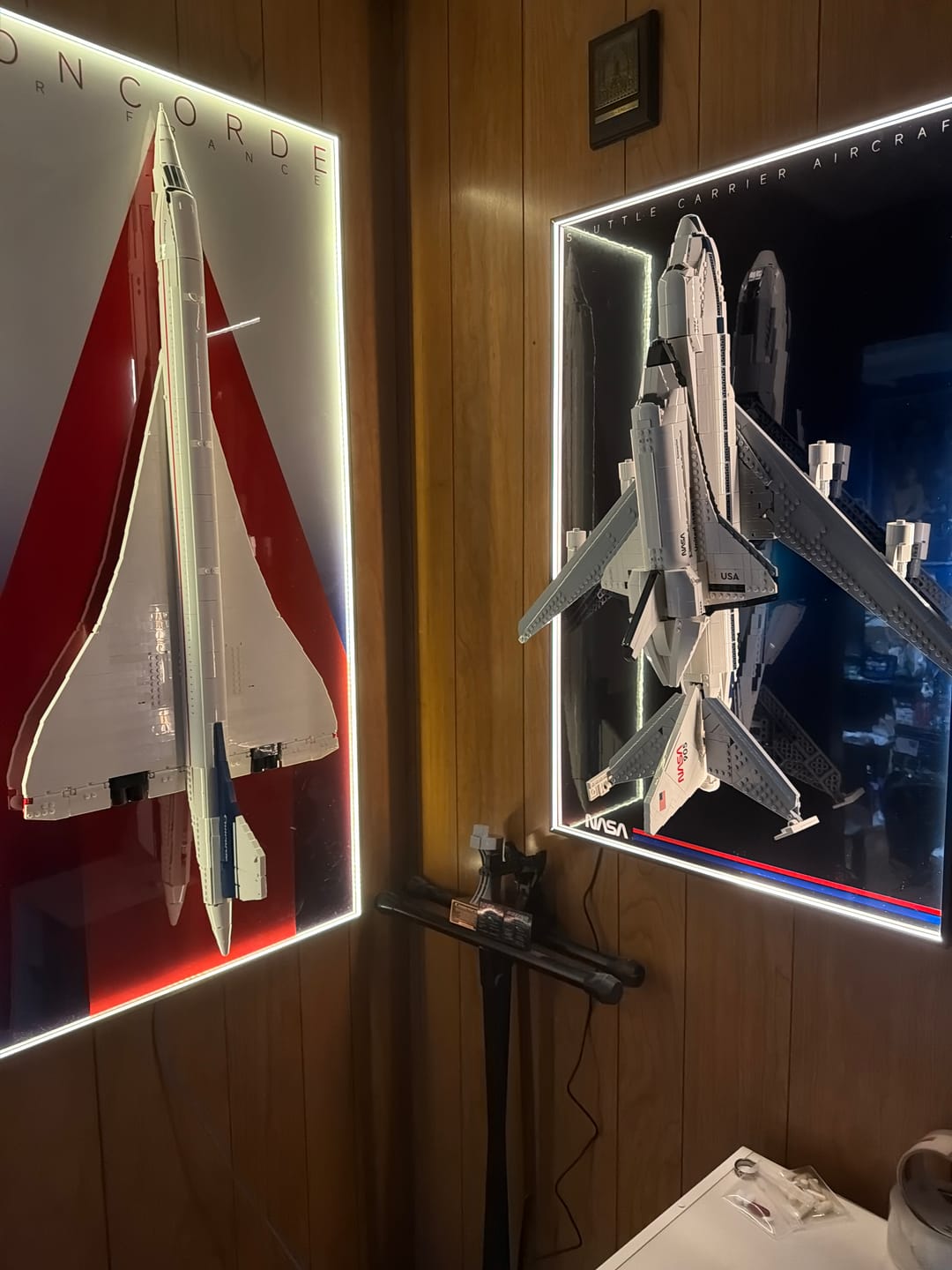 Customer photo review of Wall Display Frame for LEGO® ICONS 10360 Shuttle Carrier Aircraft