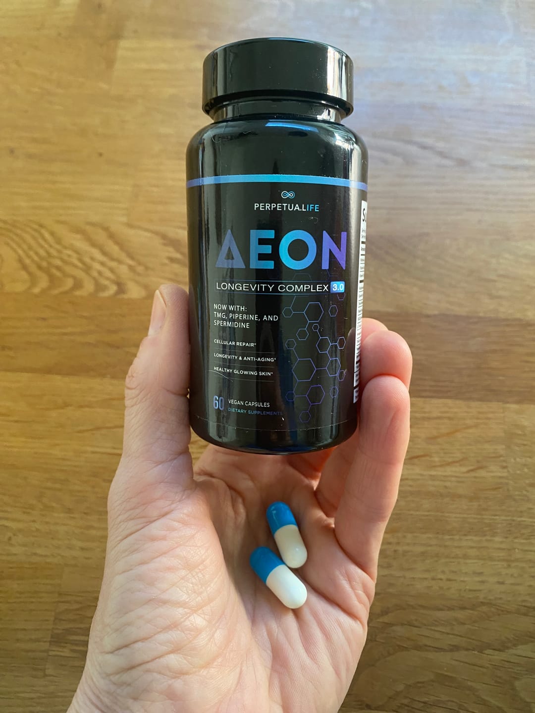Customer photo review of AEON™ NAD+ Liposomal Longevity Complex with Nicotinamide DUO™
