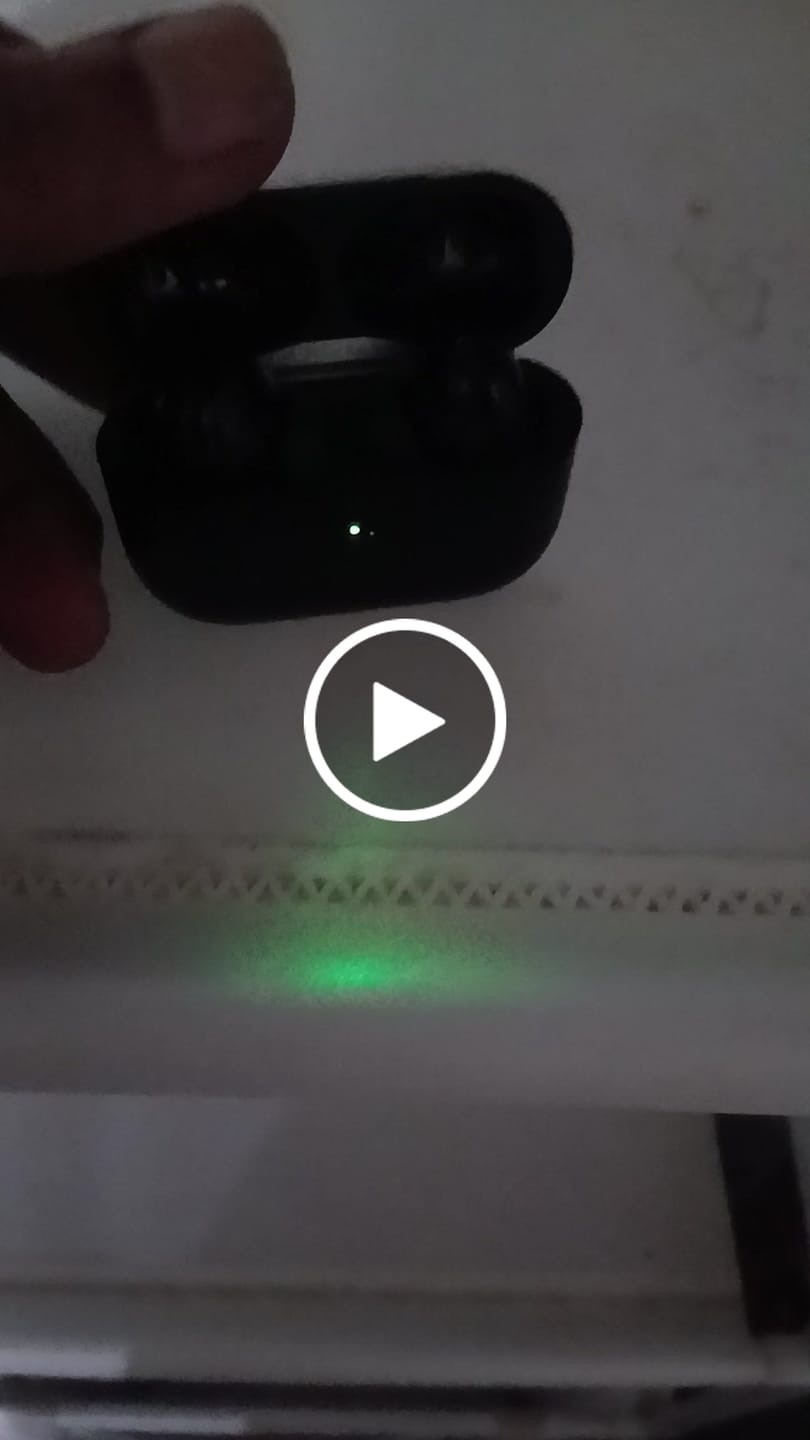 Customer video review of LOT Earbuds - Random Color