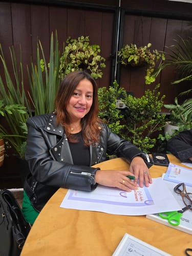 Customer photo review of 🥰 Reparador Total 2 en pasos+ Polimero+ GRATIS Shampoo