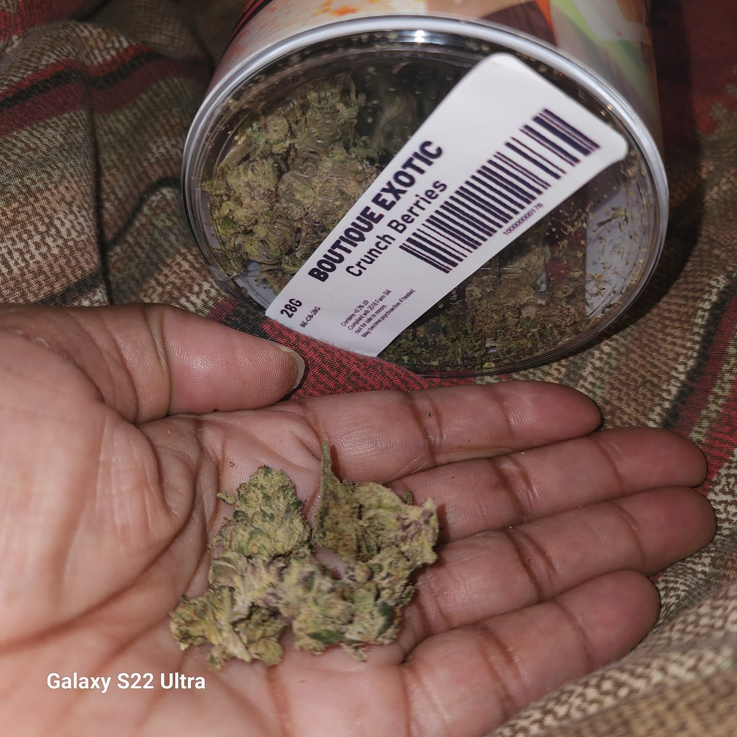 Customer photo review of Boutique Exotics - Crunch Berries - 28 Grams - Hybrid