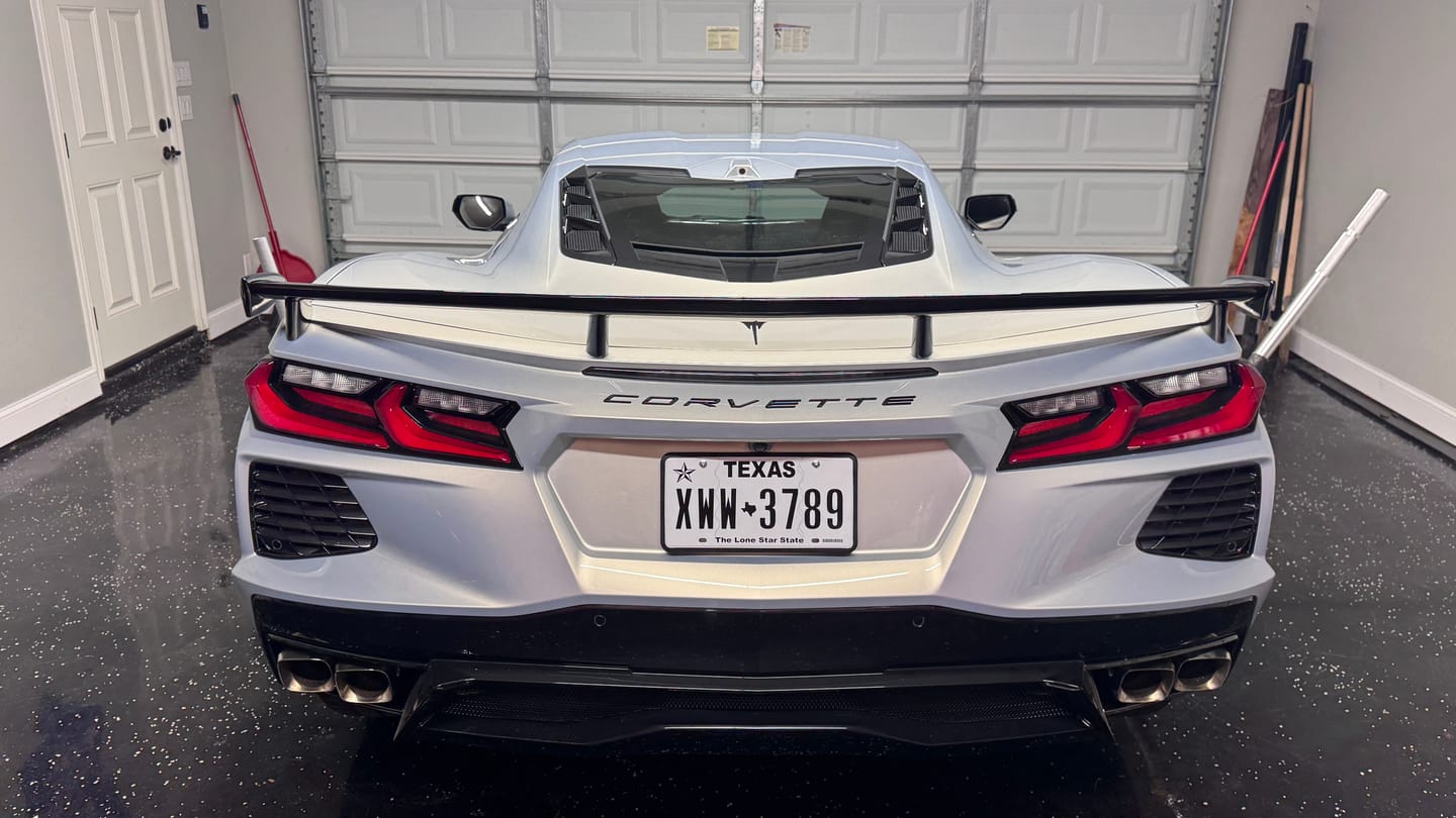 Customer photo review of 2020-Up Corvette C8 Z51 Facelifted Rear Trunk High Wing Spoiler
