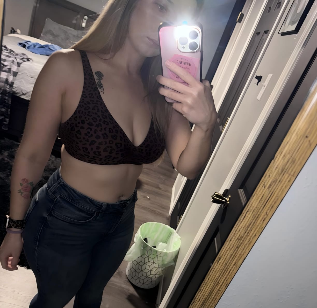 Customer photo review of Seamless Deep V Push-Up Wireless Bra 3.0