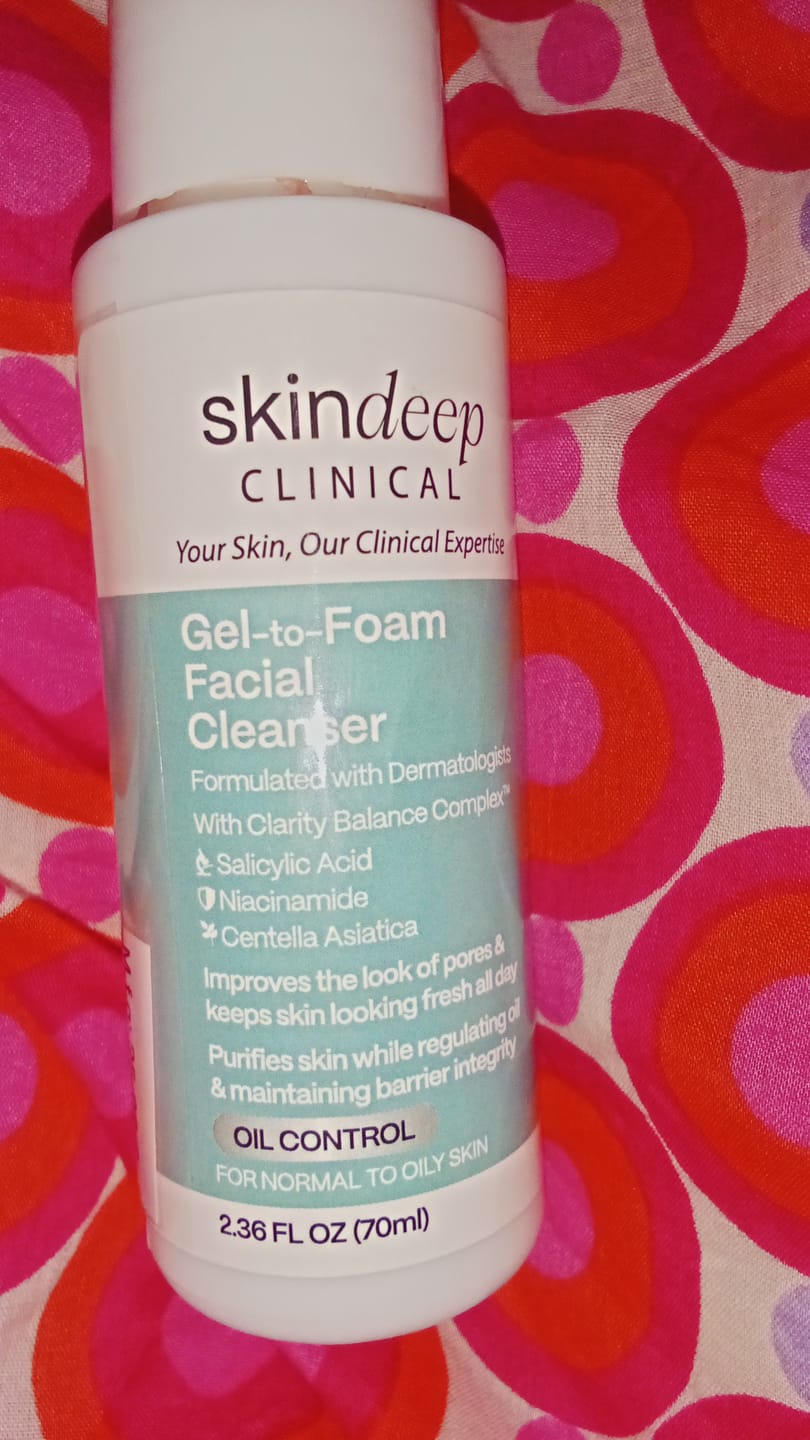 Customer photo review of Gel-to-Foam Facial Cleanser