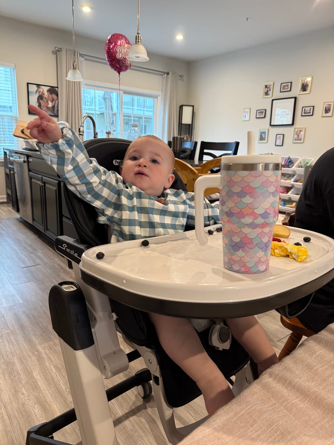 Customer photo review of Mermaid Shine Spill Proof Kids CREWCUP 20oz