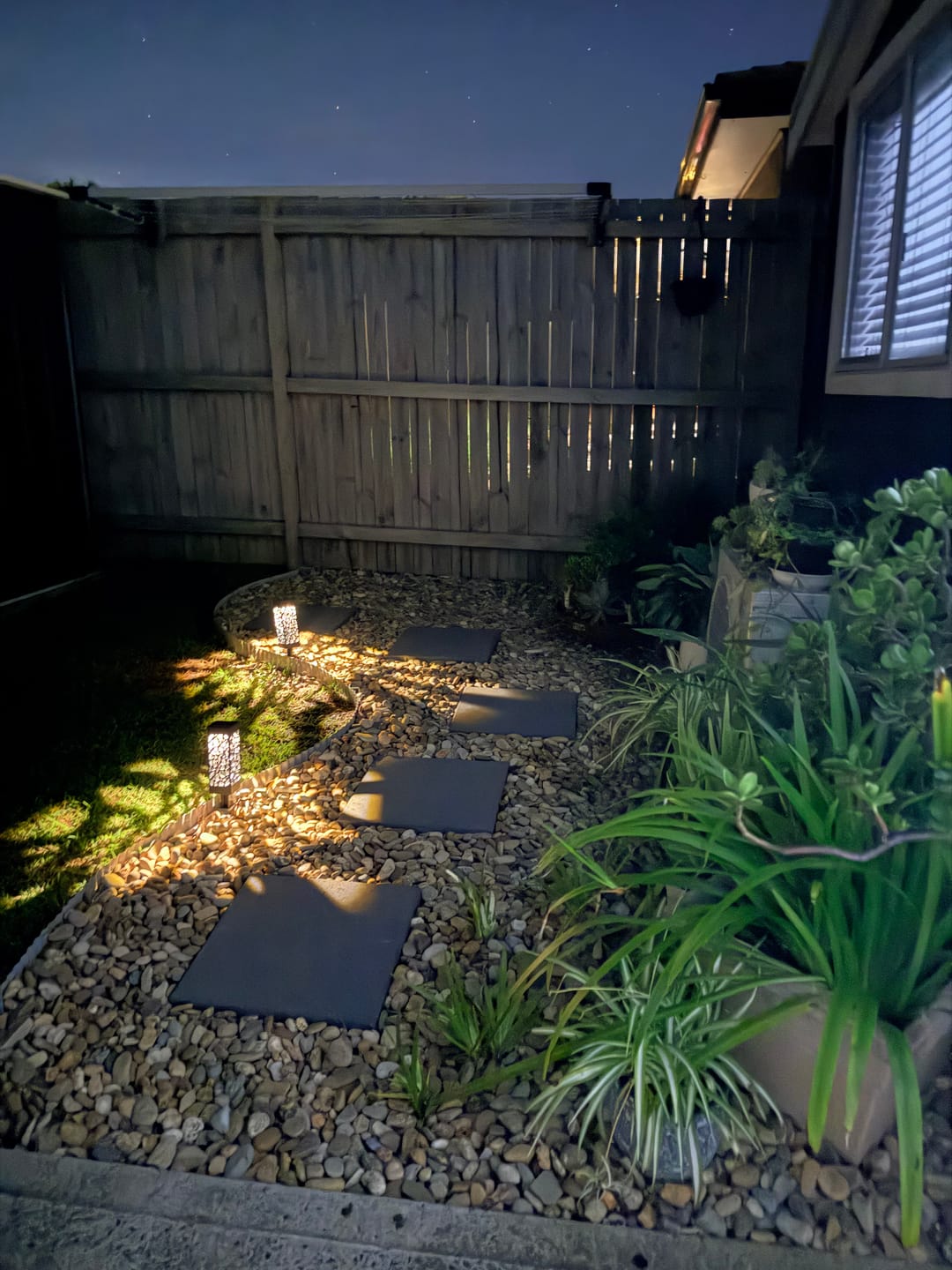 Customer photo review of SolaGarden™ Pattern Light Pack