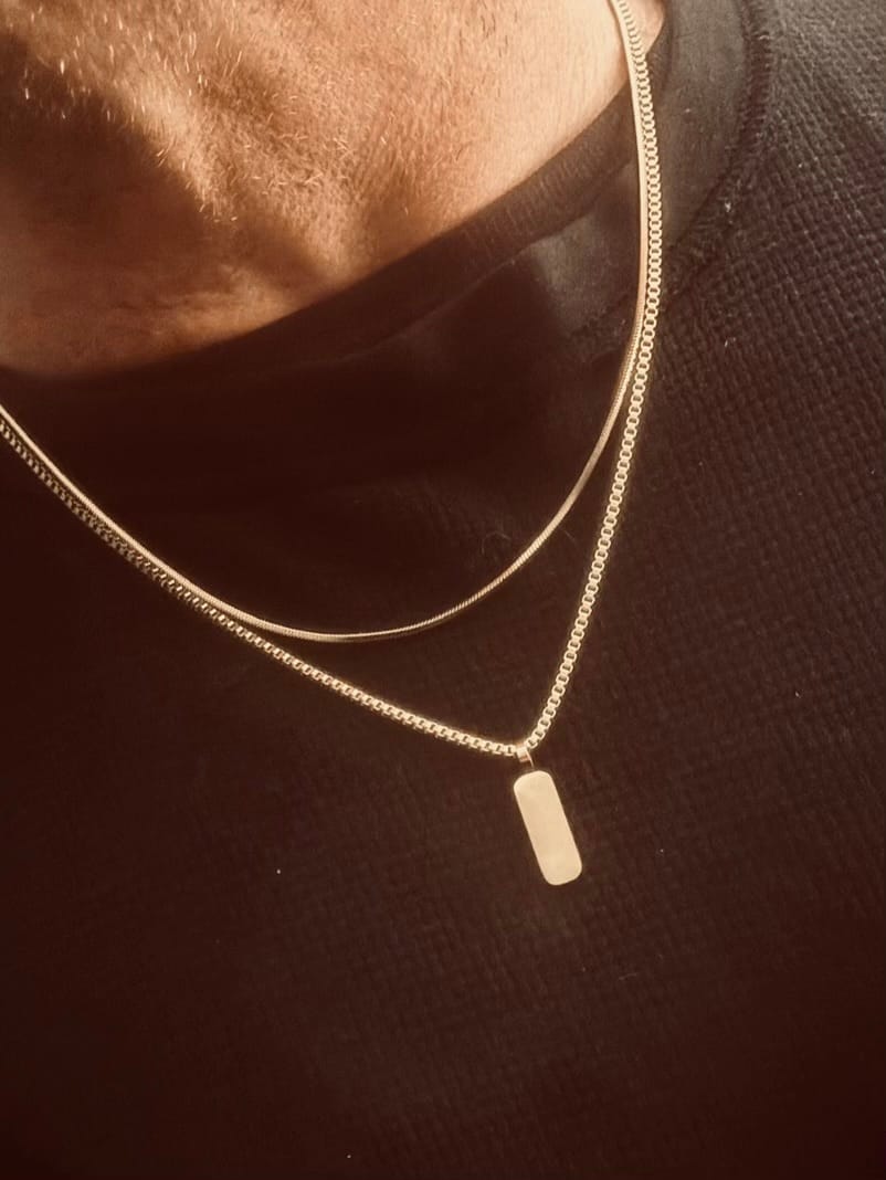 Customer photo review of Minimal Pendant Necklace Duo