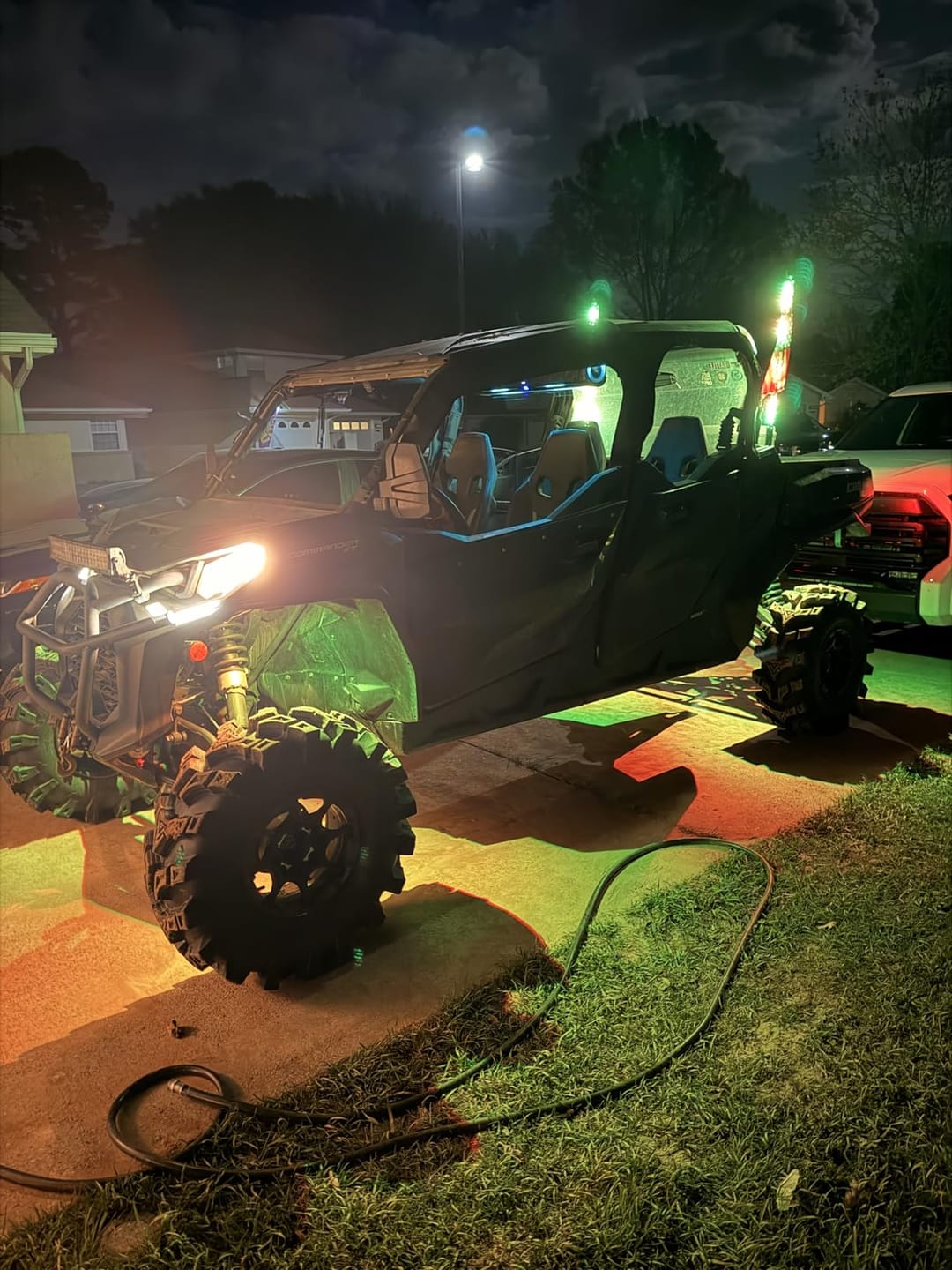 Customer photo review of Midnight 80 Gen2 Soundbar For Can am Polaris 680W Max Power, IP66 Waterproof & Quad Passive Radiators