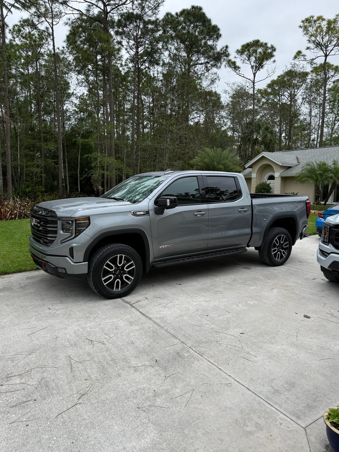 Customer photo review of Pedal Commander for GMC Sierra 1500