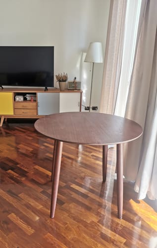 Customer photo review of TRADITION - Table a manger ronde 4 personnes en pin massif D90 finition noyer