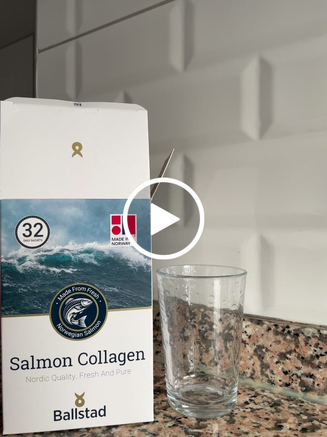 Customer video review of Lachskollagen - 1 Monat