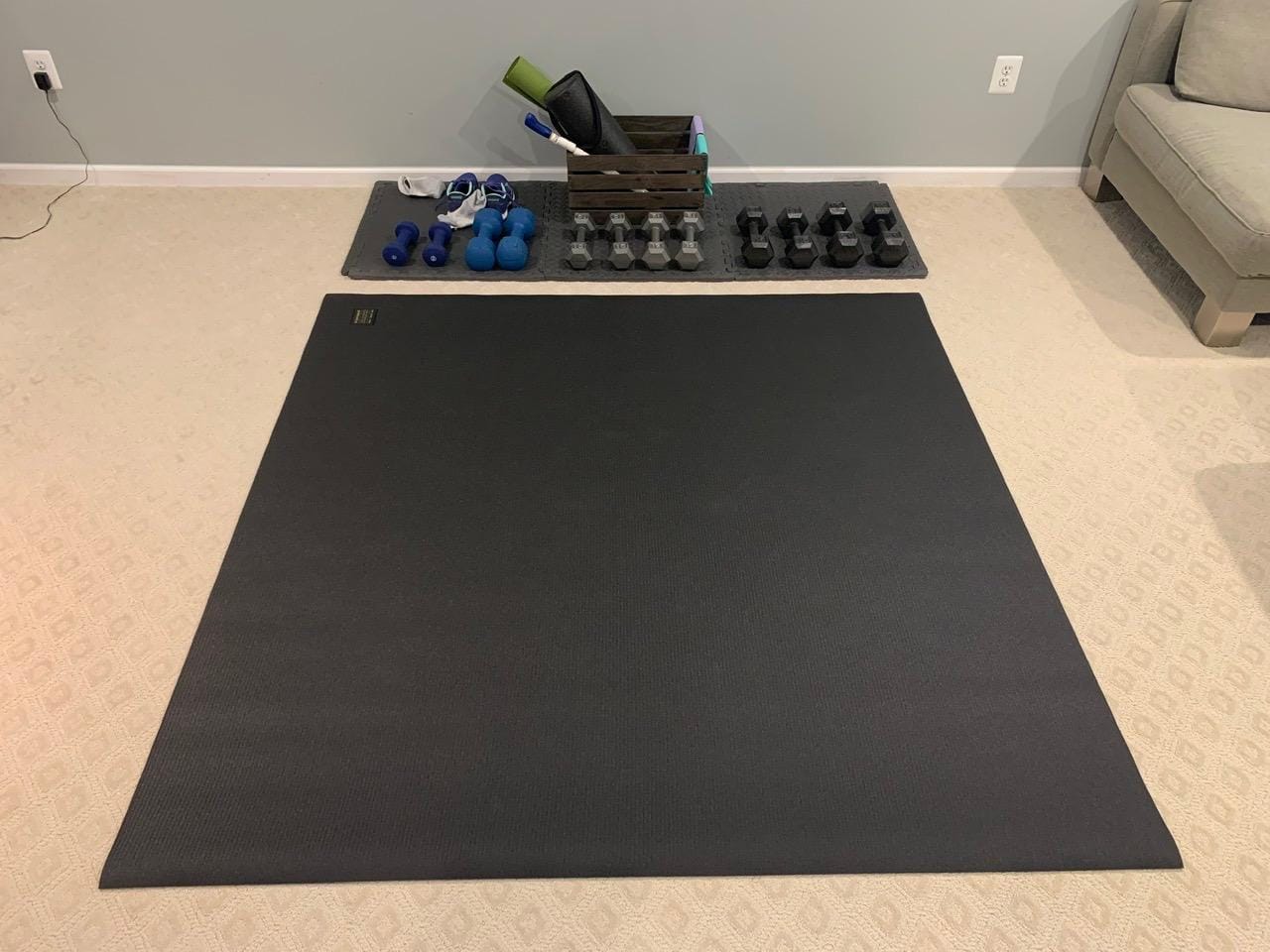 Customer photo review of GXMMAT Large Exercise Mat 6'x6'