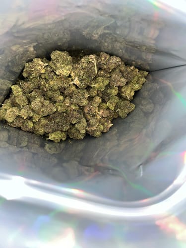 Customer photo review of Blue Runtz Indoor - Bulk - Hybrid