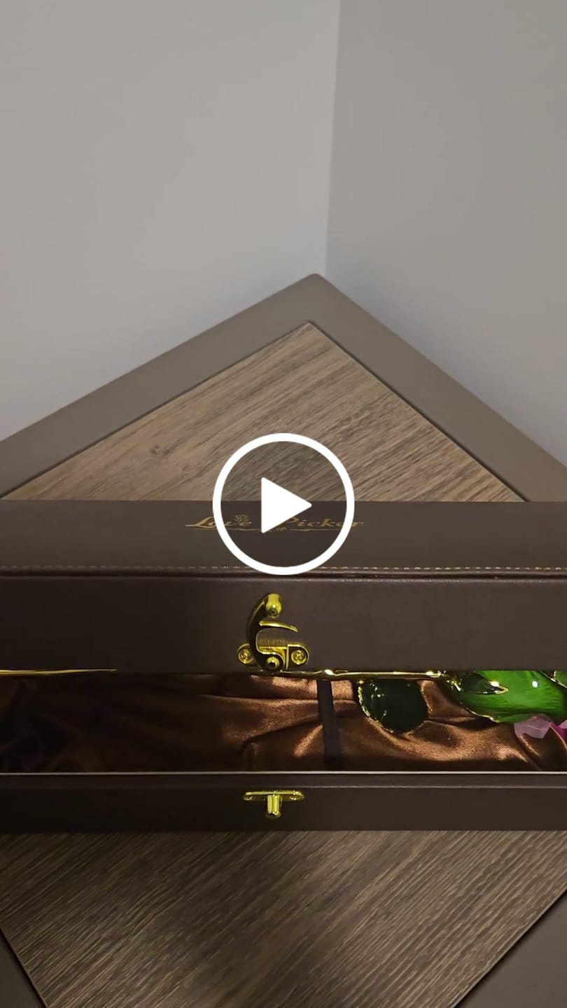 Customer video review of Umber Signature Selection Box — 24K Gold Rose (Choose Your Color)