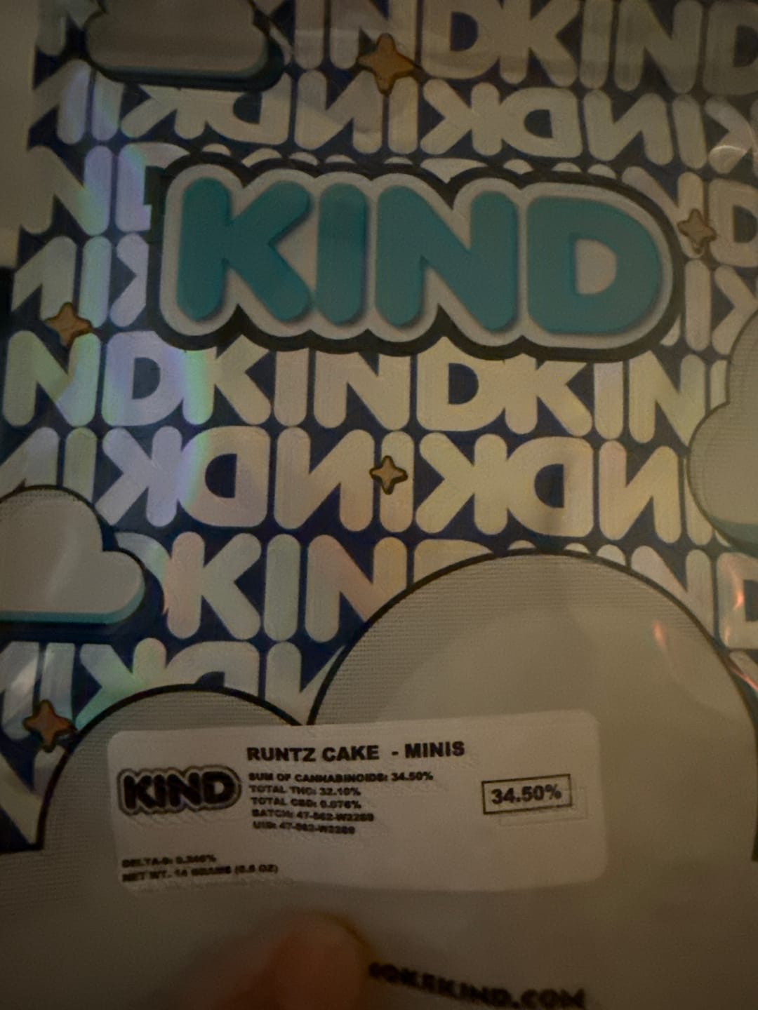 Customer photo review of Runtz Cake - Minis - 28 Grams - Hybrid
