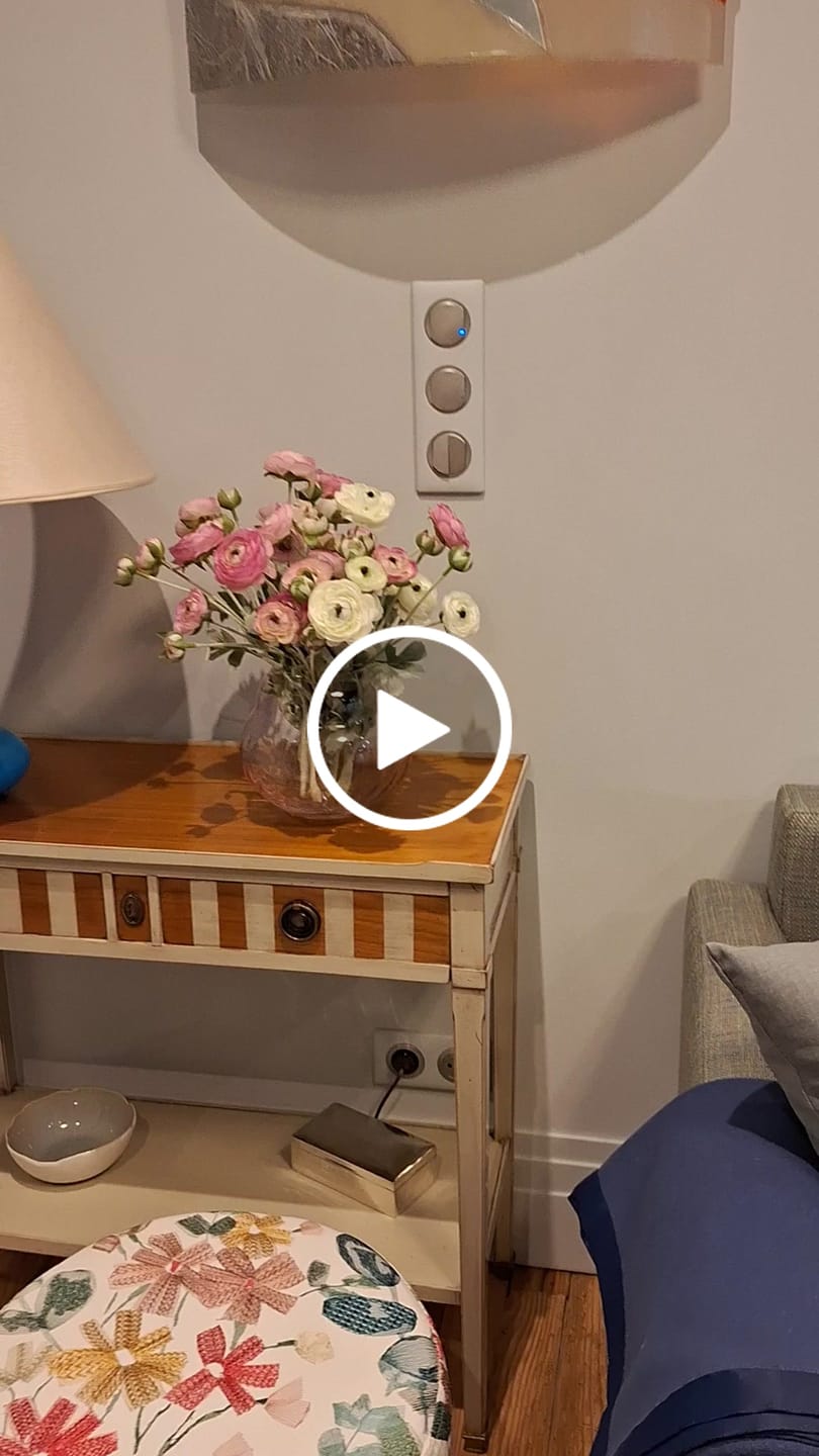 Customer video review of Arrangement de Renoncules