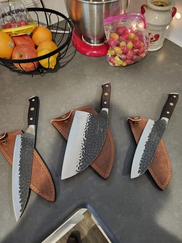 Customer photo review of Dynasty Series Warrior Knife Set