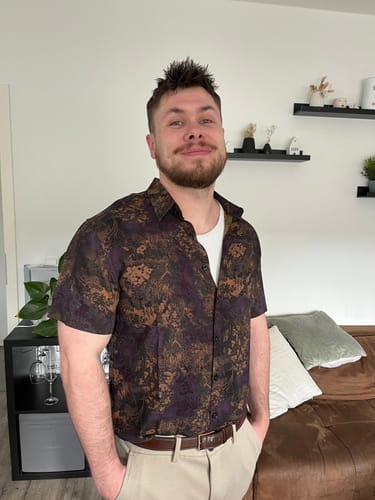 Customer photo review of Chemise homme en rayonne à imprimé floral style vintage manches courtes
