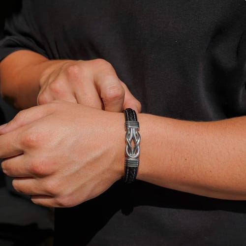 Customer photo review of „Für meinen Sohn“ graviertes Armband