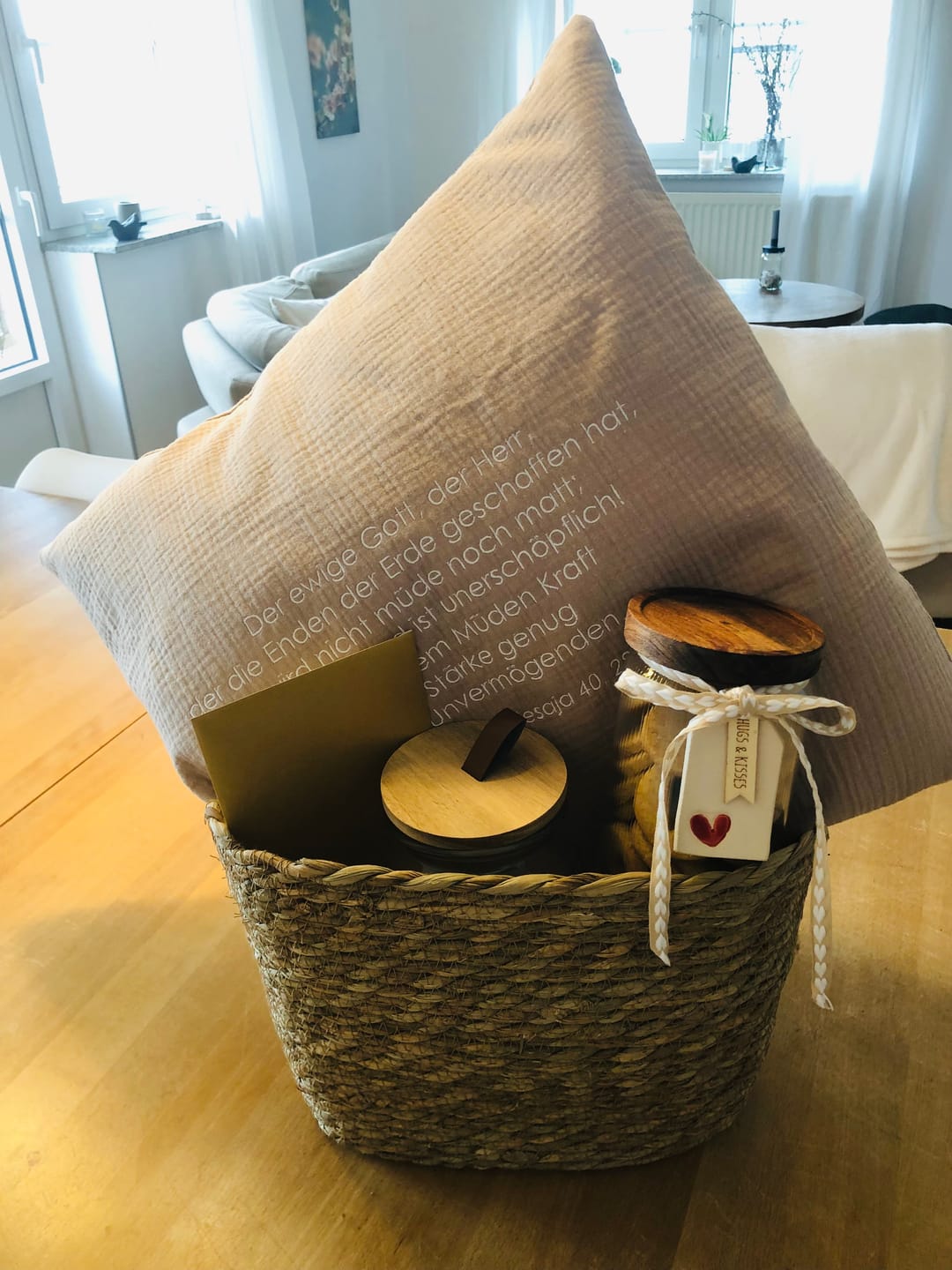 Customer photo review of Namenskissen nach Wunsch | freie Motivwahl | freie Farbwahl