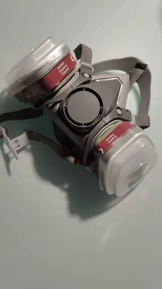 Customer photo review of Halbmasken-Atemschutzmaske mit Schutzbrille – Modell 6200