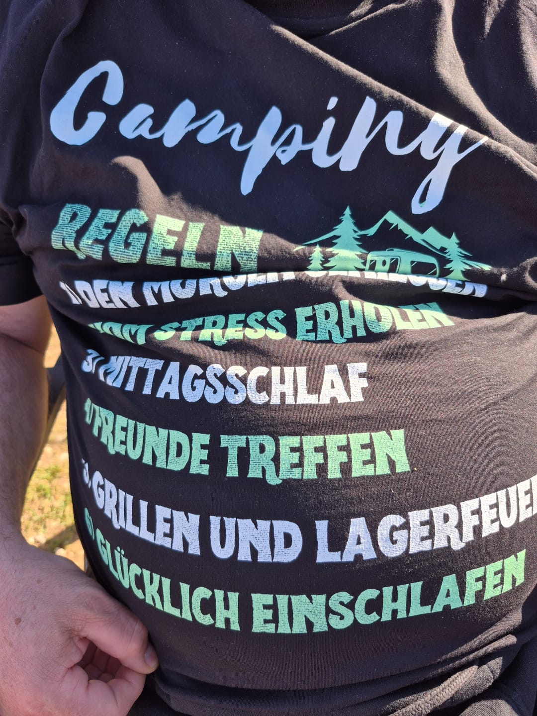 Customer photo review of Campingregeln Rückendruck | Premium Shirt unisex