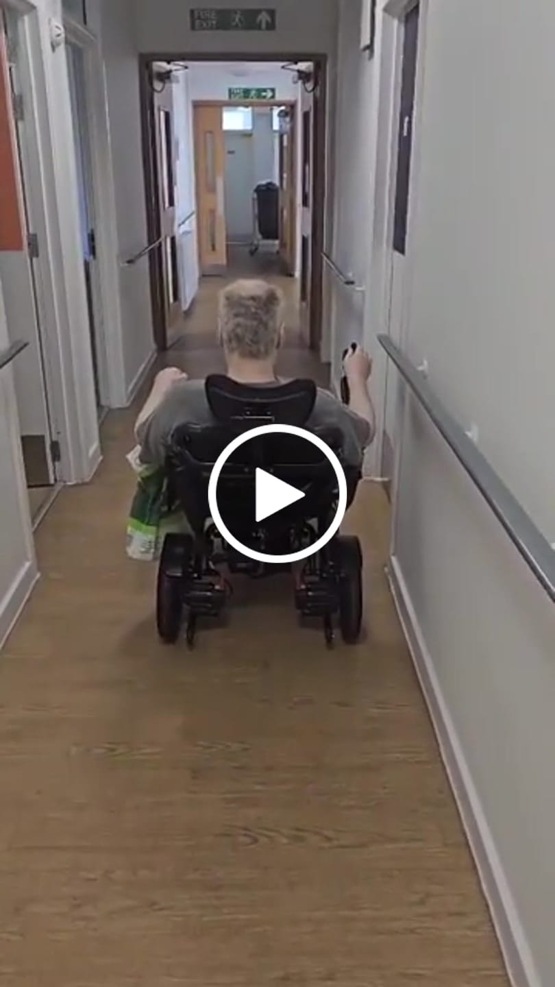 Customer video review of Wide Seat Reclinable Automatic Folding Powerchair Freedom Elite AFMR