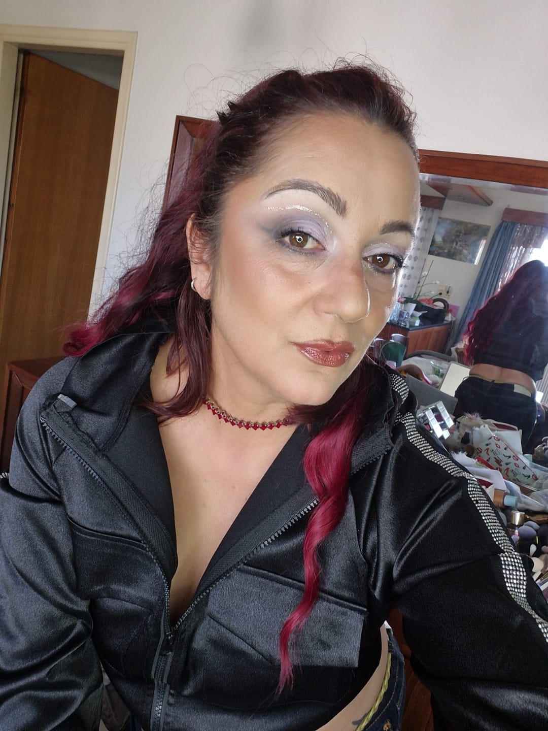 Customer photo review of P.Louise Glisten To Your Heart Midnight Muse Glitter Liner Set