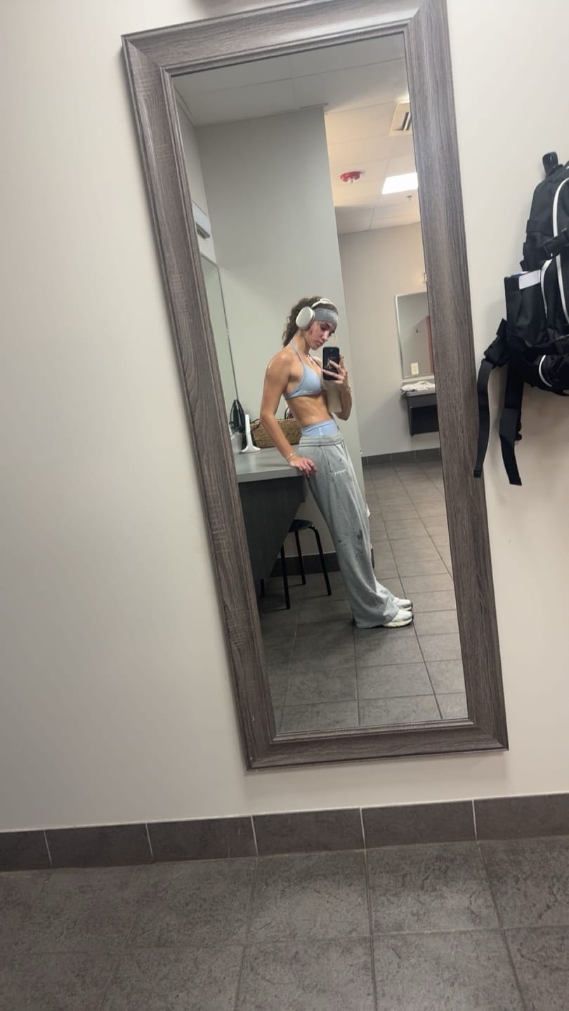 Customer photo review of W255 Premier Joggers