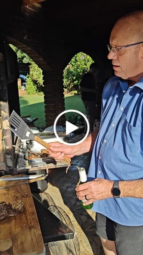 Customer video review of BraaiPlank™ Flipn'Fork