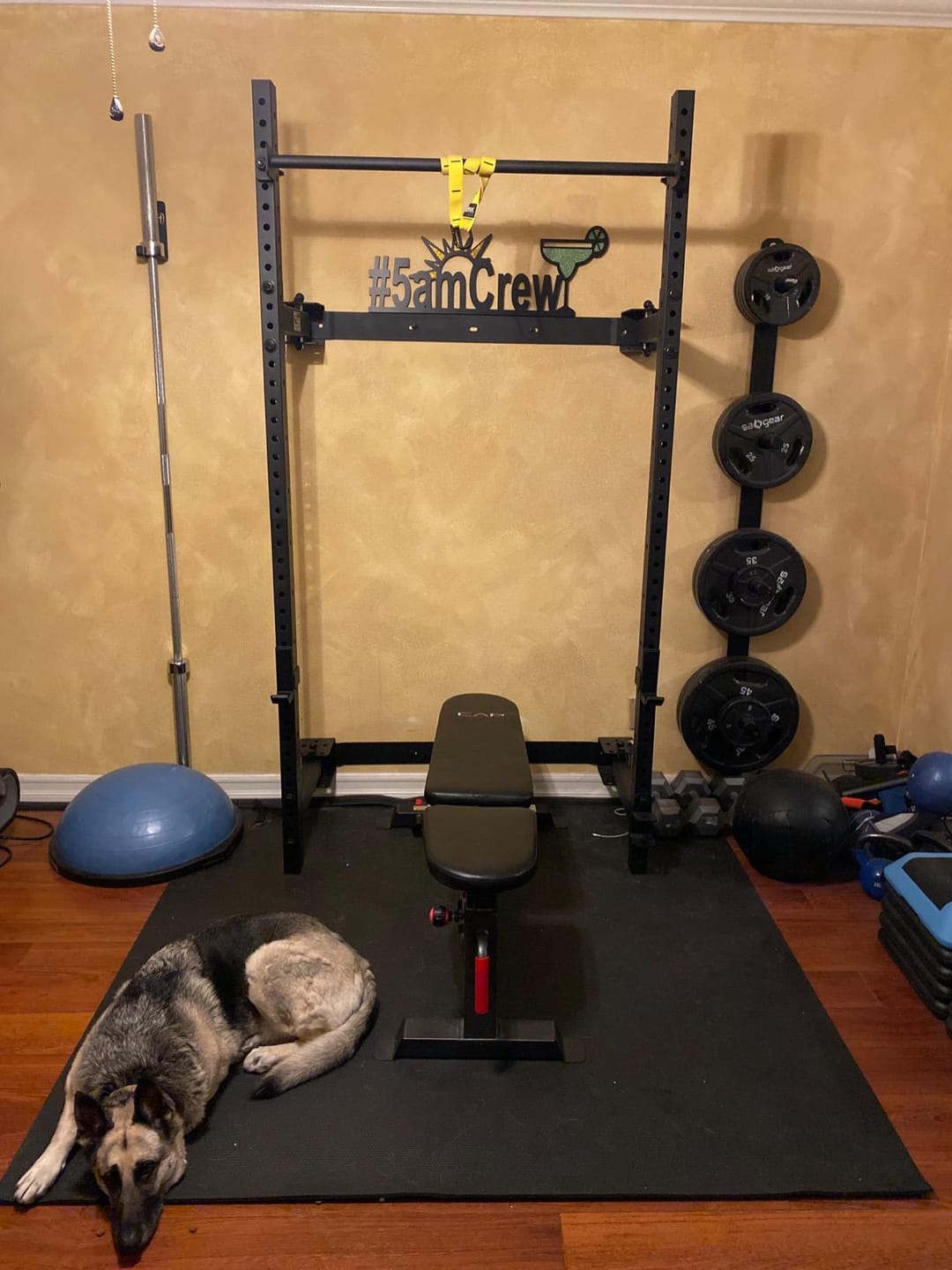 Customer photo review of GXMMAT Large Exercise Mat 6'x6'
