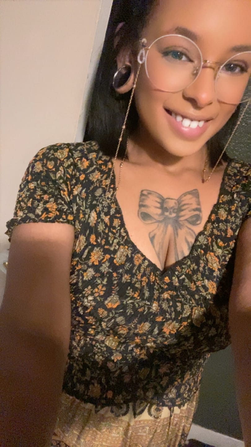 Customer photo review of Yolanda Eyeglasses