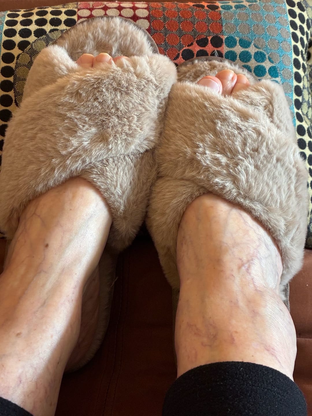 Customer photo review of Nordic Cozy Cross Band Slippers