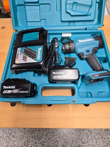 Customer photo review of Makita BL1850BDC2X1 18V LXT® Lithium‑Ion Battery and Rapid Optimum Charger Starter Pack (5.0Ah)