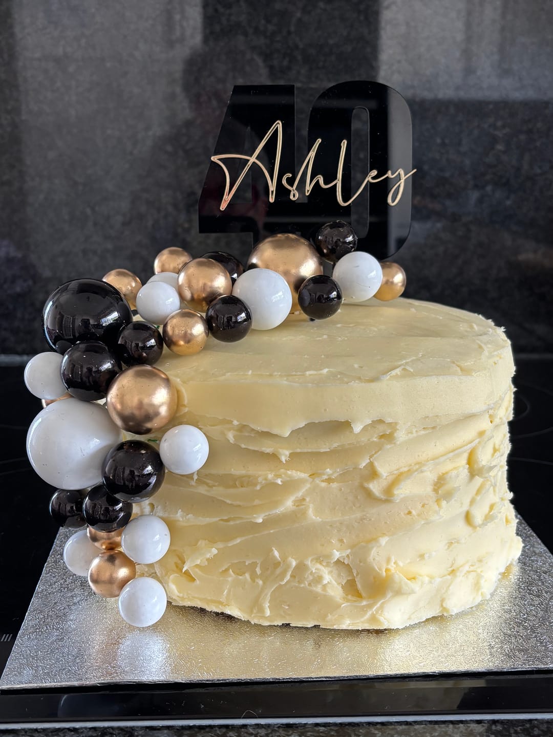Customer photo review of Personalised Name & Age 40 Cake topper