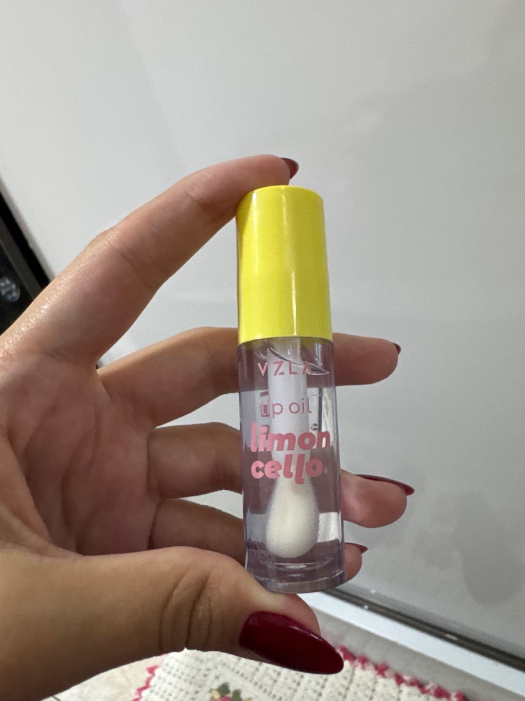 Customer photo review of Lip Oil Limoncello – Vizzela