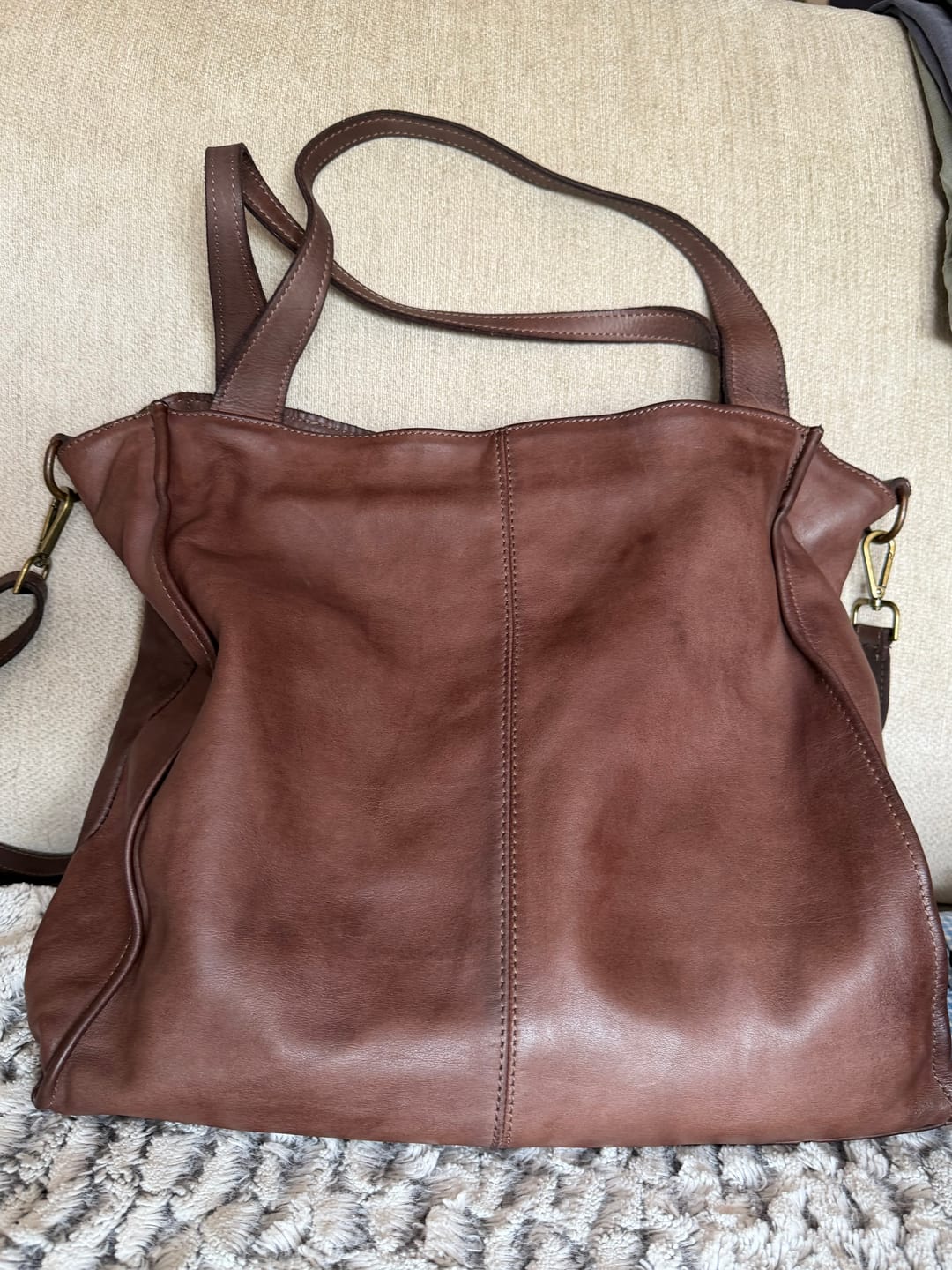 Customer photo review of BOLSO MAMBO
