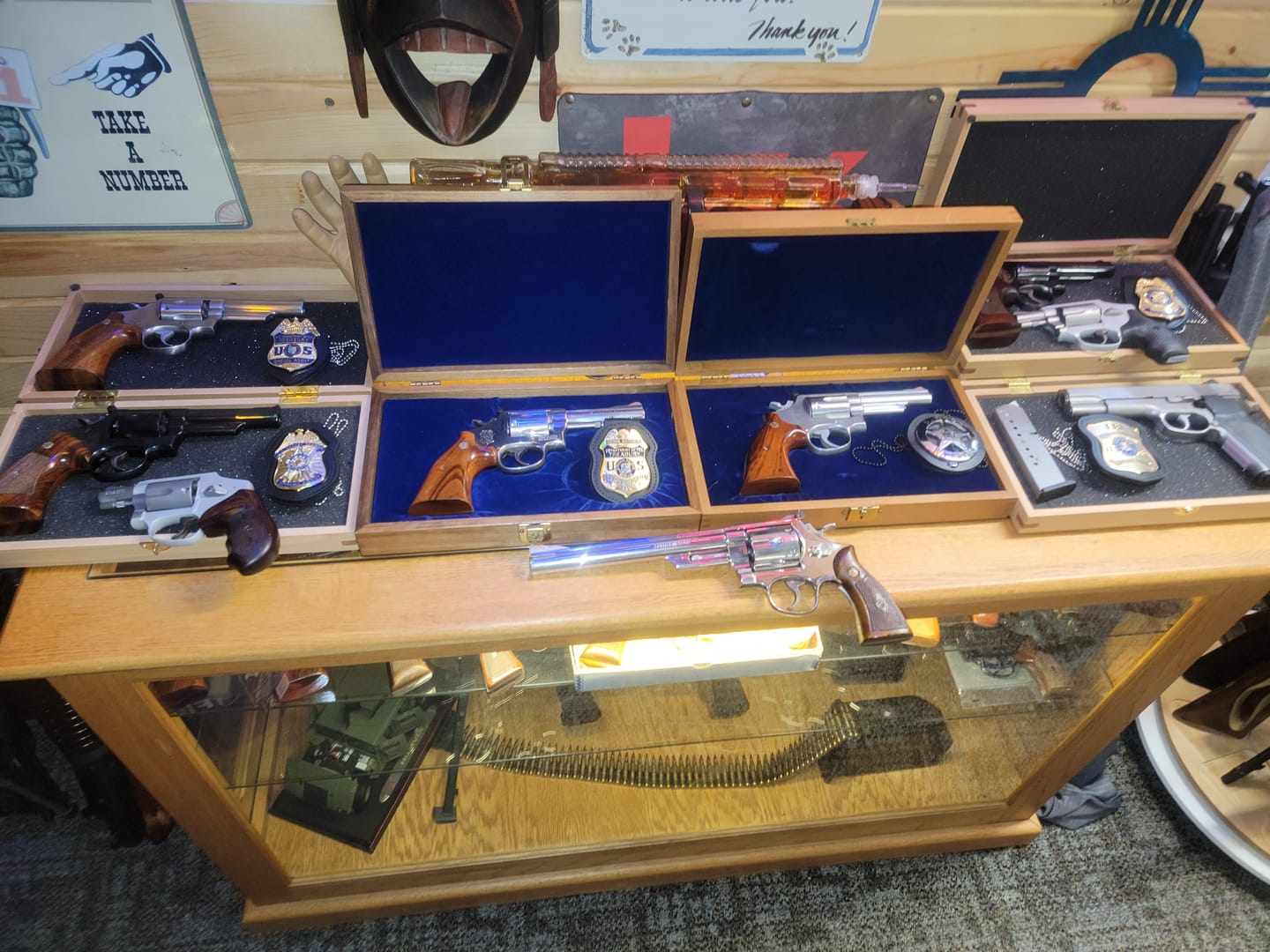 Customer photo review of US FBI Special Operations Division Special Agent Badge Solid Copper Replica Movie Props