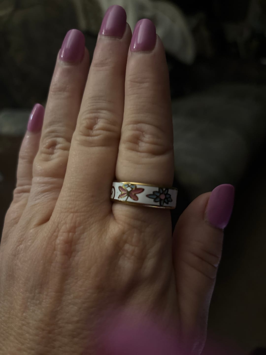 Customer photo review of Fitaos R10 Colour Enamels Blood Sugar Blood Pressure Blood oxygen Sleep Monitoring Waterproof Smart Ring