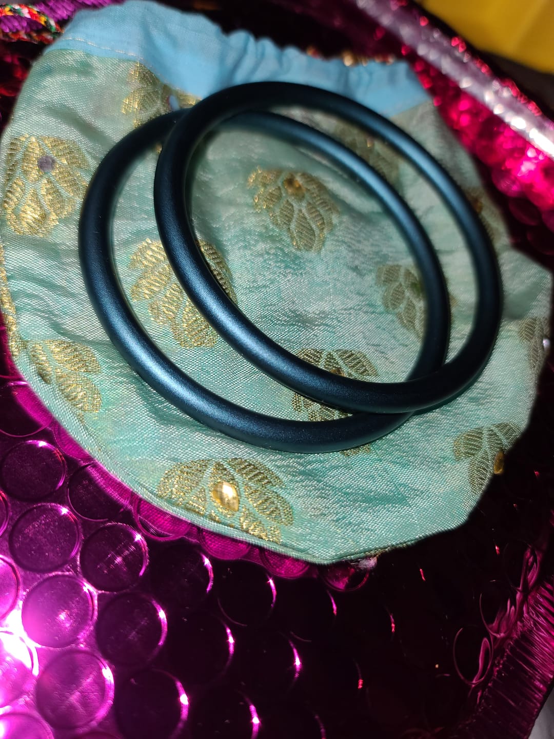 Customer photo review of Large Metal Sling Rings