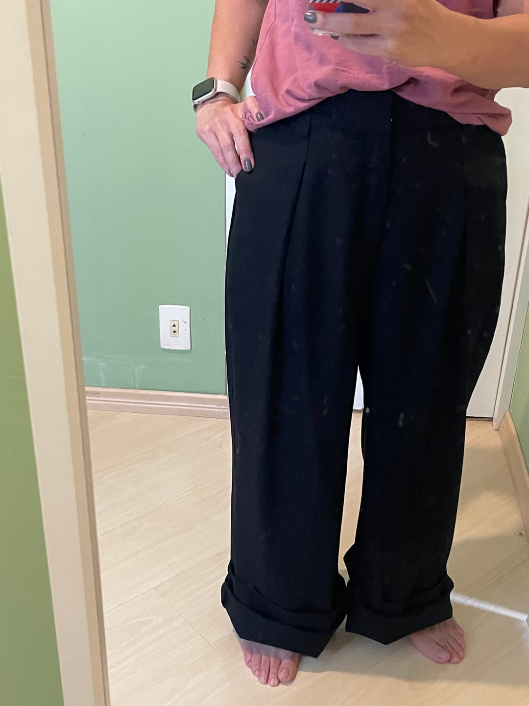 Customer photo review of Calça Pantalona Graviola Preta