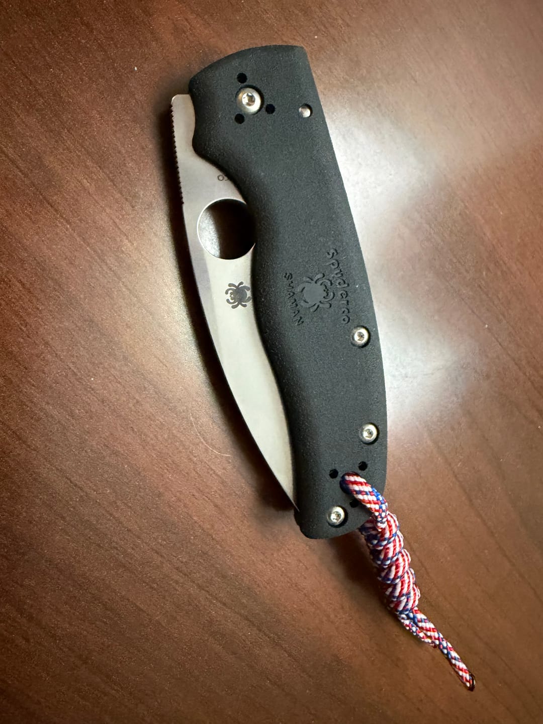Customer photo review of Lone Star Knife Lanyard – Handmade Utility & Style
