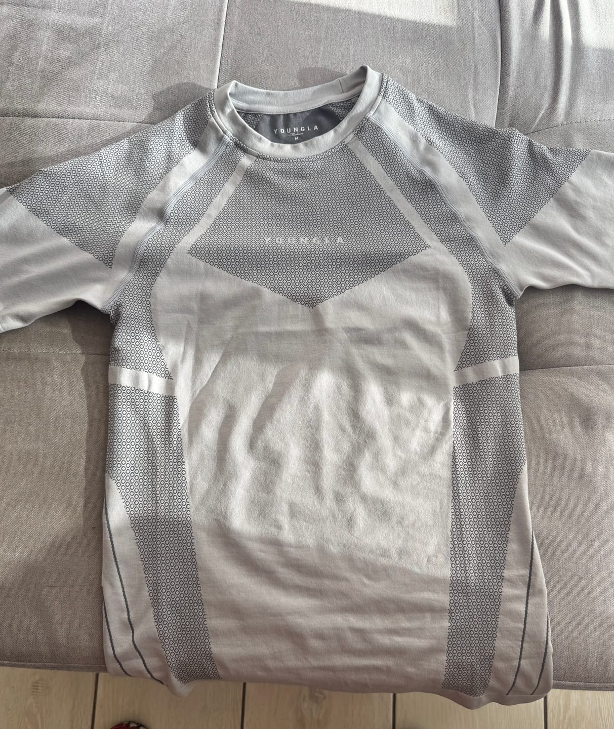 Customer photo review of 4294 - Apex Compression Tees
