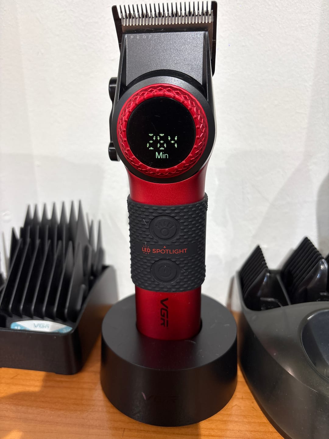 Customer photo review of Rasoio Clipper VGR V - 001