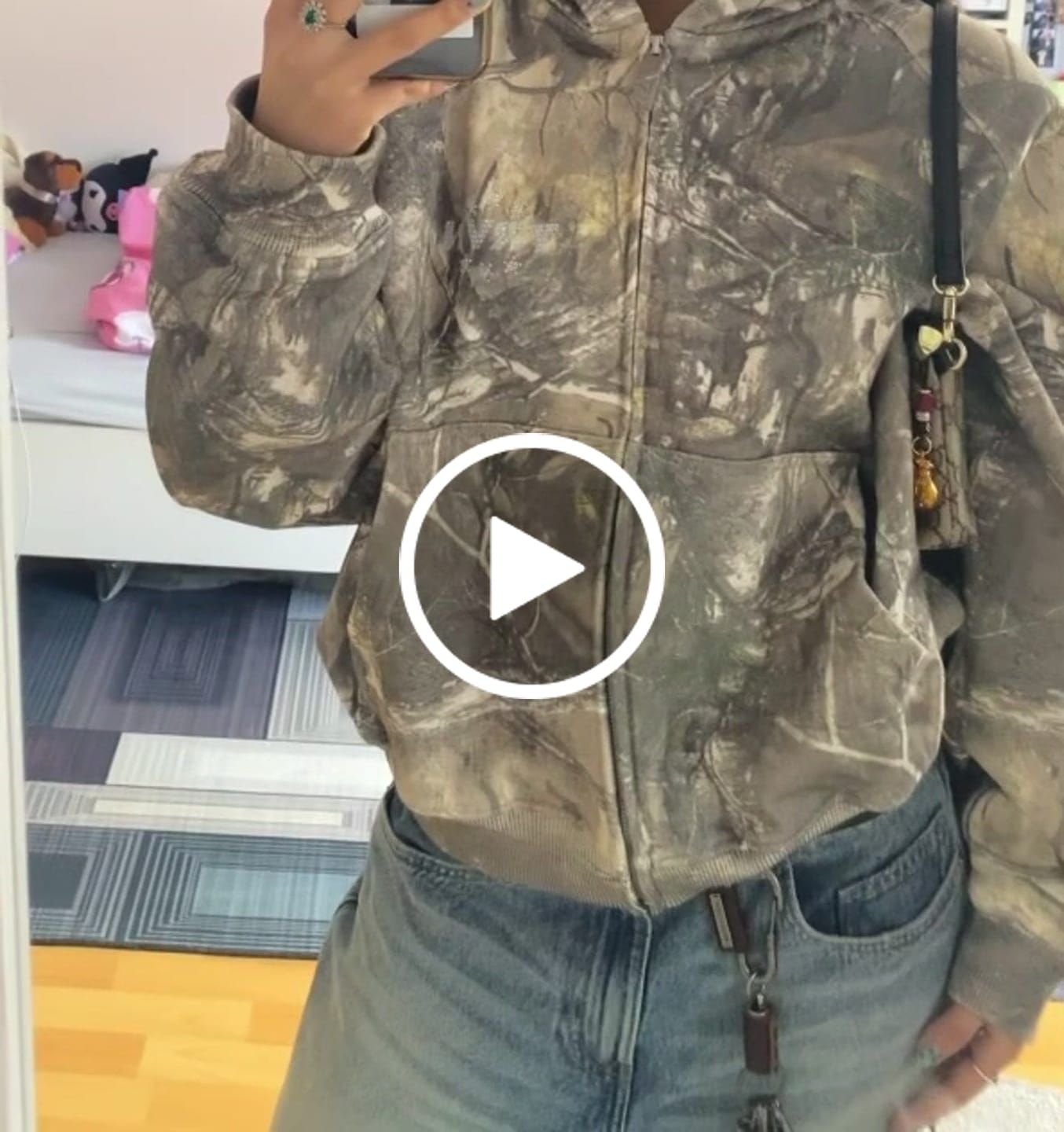 Customer video review of Pachinko Realtree Zip-Hoodie